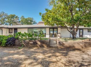 621 E University Dr, Denton, TX 76209