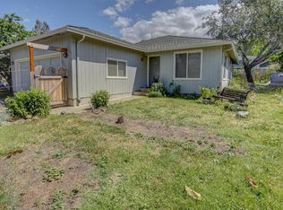 1274 Orchid St, Ashland, OR 97520
