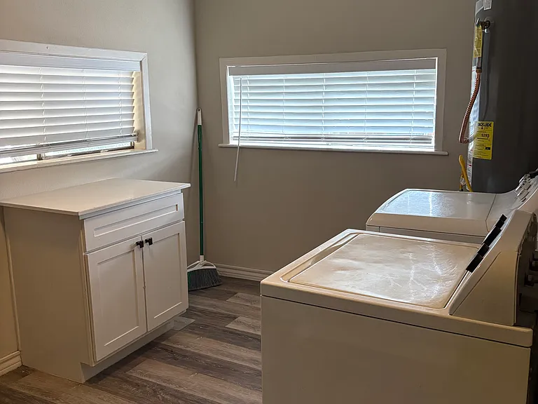 5605 Ellison Ave — Photo 32