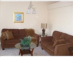 4th image of 870 Goldcoast Dr