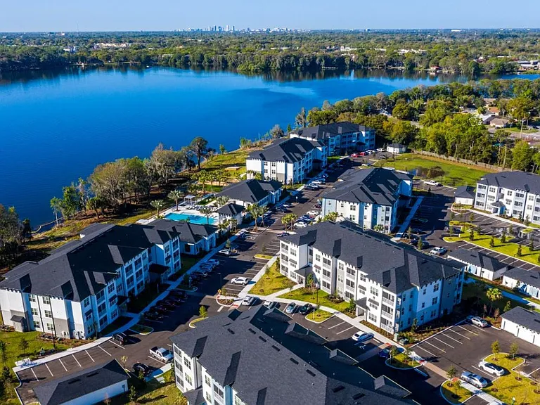 The Shores at Lake Howell — Photo 69