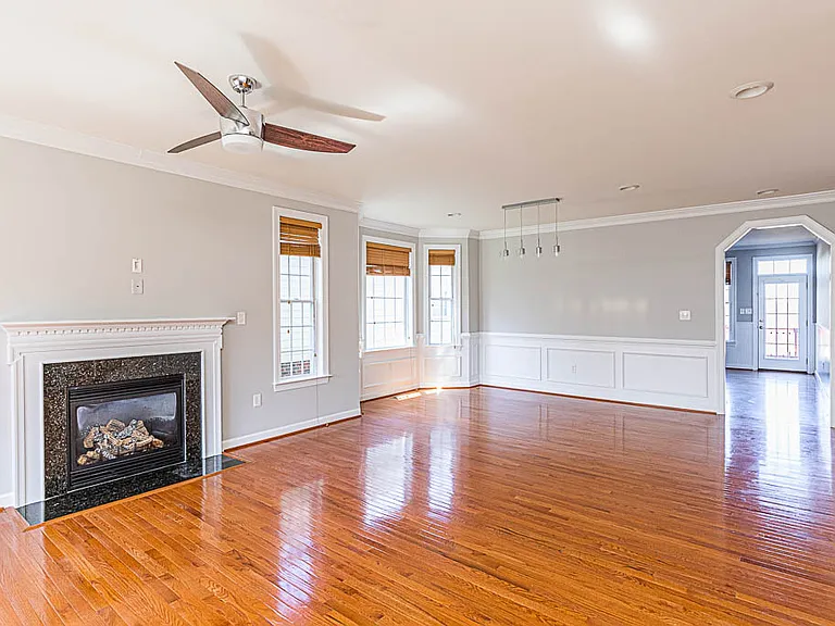 8624 Devara Ct — Photo 10