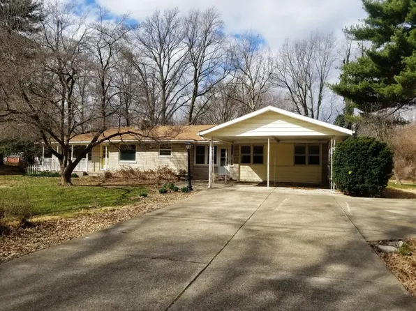 6111 Grand River Rd, Newburgh, IN 47630