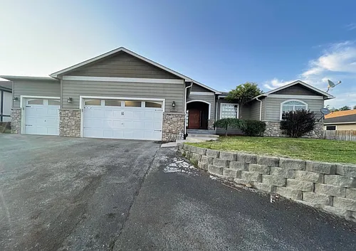 5805 Englewood Ave Photo 1