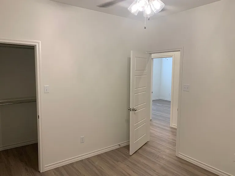 5519 Kemper St — Photo 5
