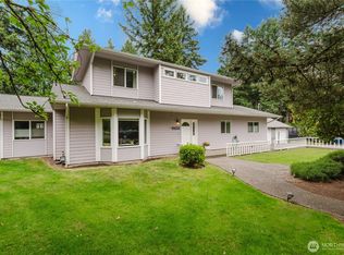 8706 NE 135th Place, Kirkland, WA 98034