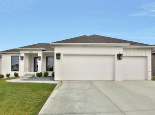 13806 E Steeplechase Cir, Wichita, KS 67230