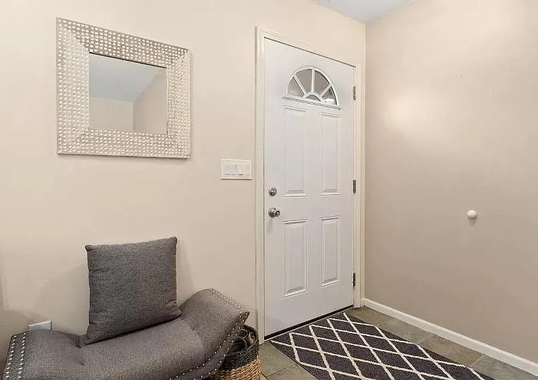 11816 Highridge Dr — Photo 23