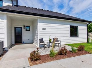 3611 NE Kara Ln, Ankeny, IA 50021