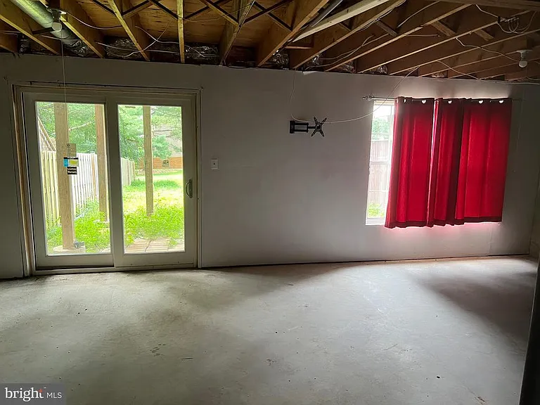 1520 Murray Pl — Photo 17