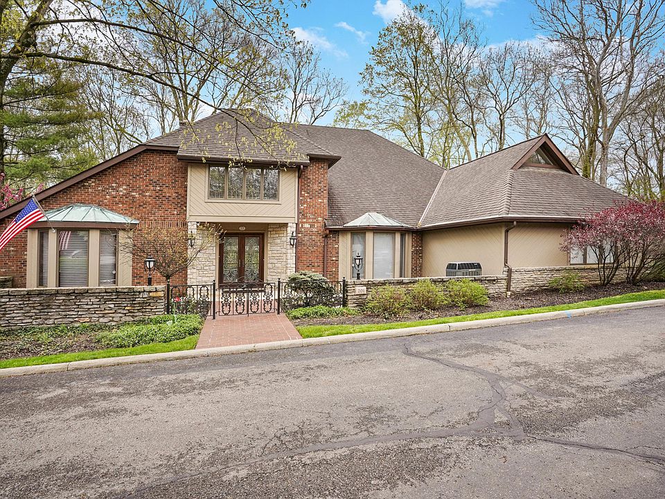 1st image of 201 Whieldon Ln