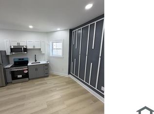 5816 Delancey St #B, Philadelphia, PA 19143