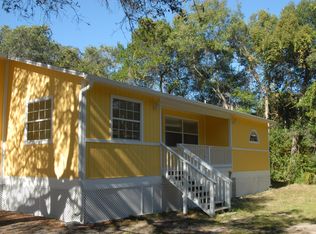 1343 Highland Ave NW, Tarpon Springs, FL 34689