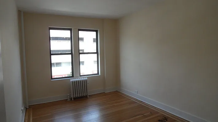 Rented by Bohemia Realty Group | media 27