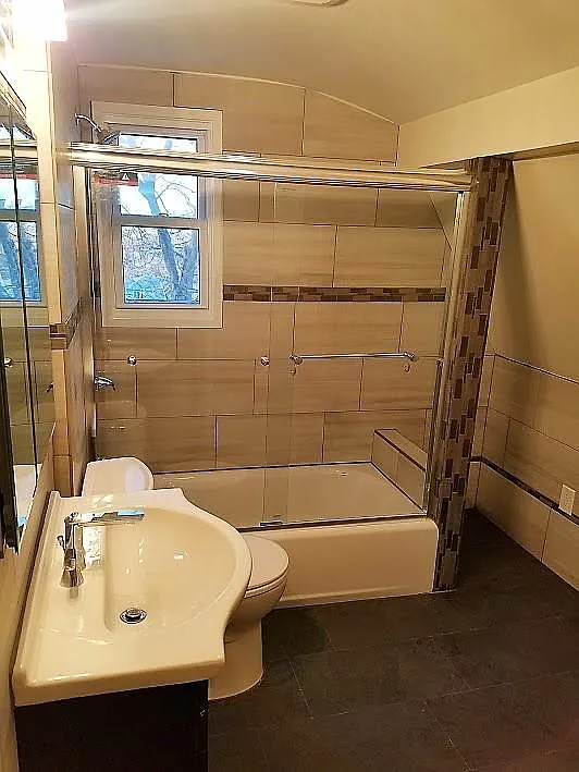 Building Photo - 359 Castleton Ave #2