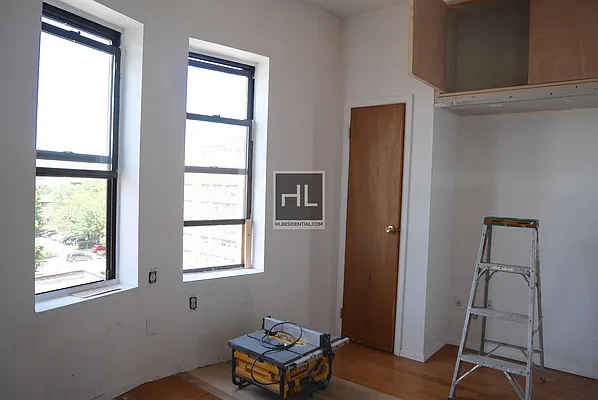 Rented by Highline Residential | media 9