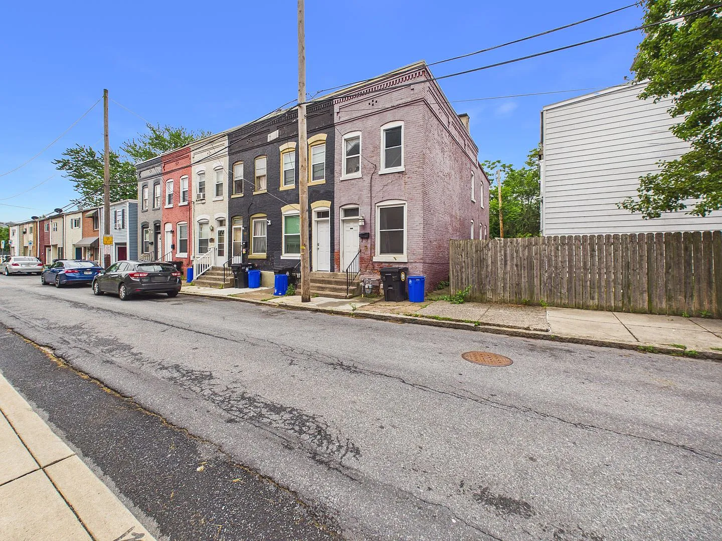 3 Bedroom Townhouse on N 4th St — Photo 2