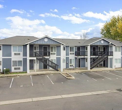 Brentwood Village Photo 1