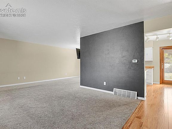 4th image of 4298 N Nonchalant Cir