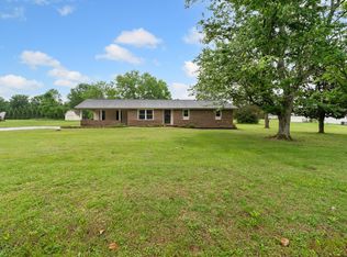 431 NW Circle Dr, Cleveland, TN 37312