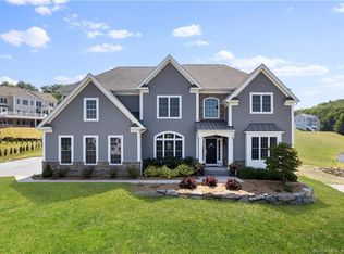 160 Penwood Xing, Glastonbury, CT 06033