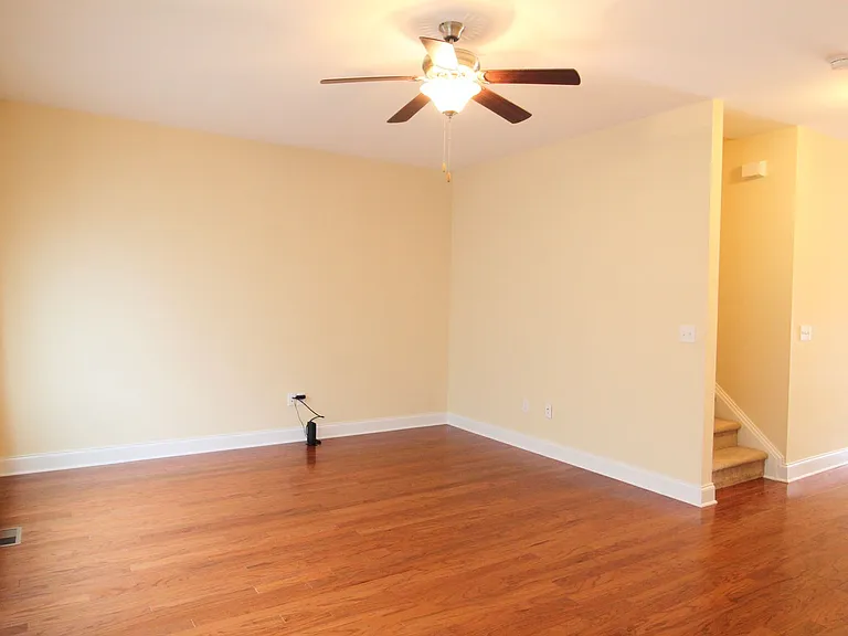 374 Tanzanite Dr — Photo 7
