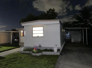 3481 SW 50th Ter, Davie, FL 33314