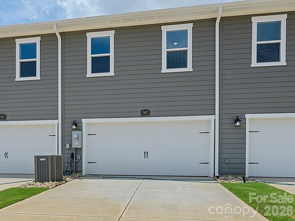 2nd image of 567 Cape Cod Way