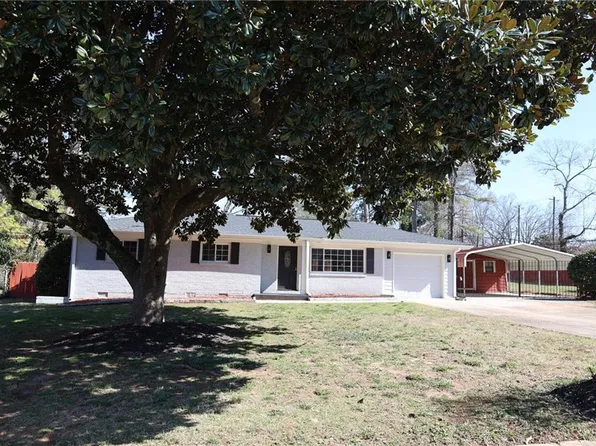 1988 Glenmar Dr, Decatur, GA 30032