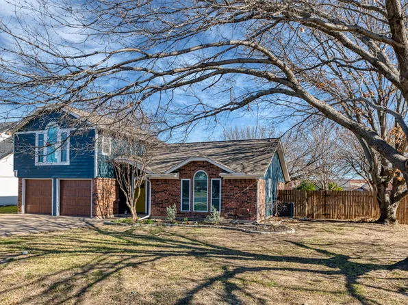 485 Ashley Ln, Roanoke, TX 76262