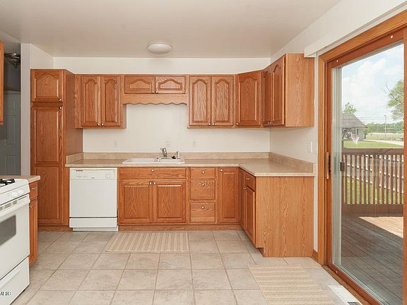 4th image of 506 New Hampshire Dr