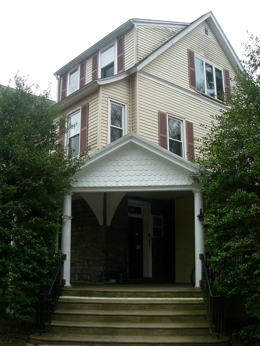 Building Photo - 101 S Princeton Ave #1A