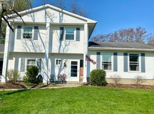 2703 Sweetbriar Dr, Sandusky, OH