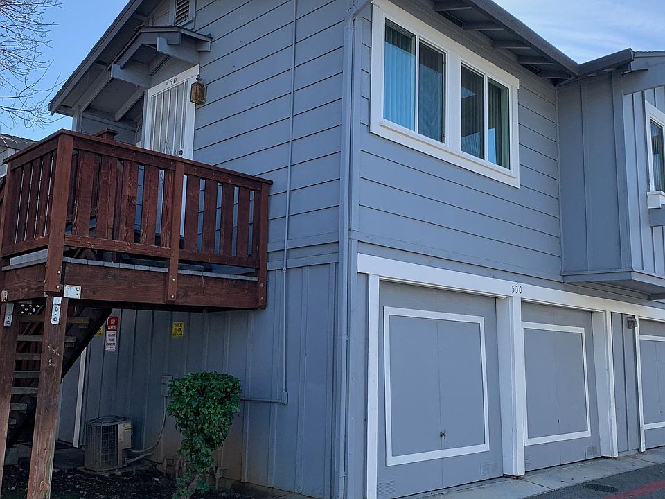 1st image of 550 Groth Pl