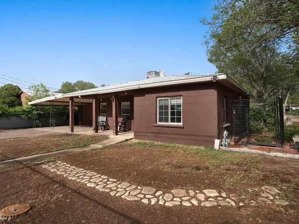 424 S 3rd St, Belen, NM 87002