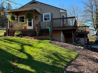 321 Magnolia St, Mill Hall, PA 17751