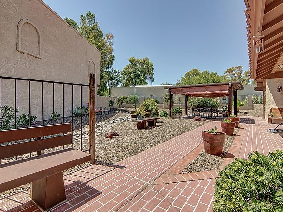 3rd image of 5002 E Mesquite Wood Ct
