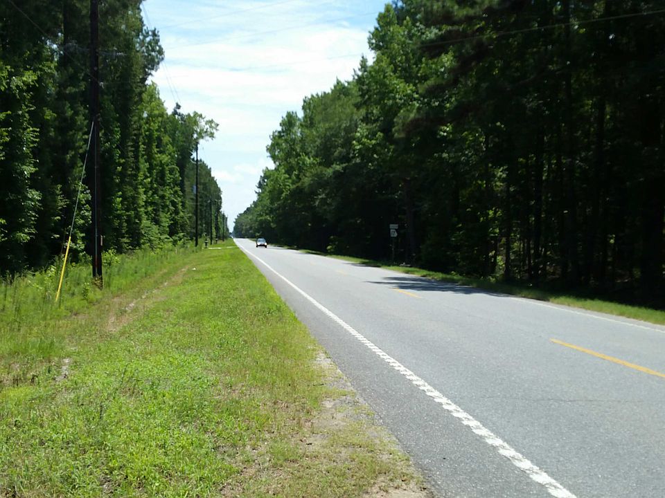 2nd image of 4452 State Highway 17 N
