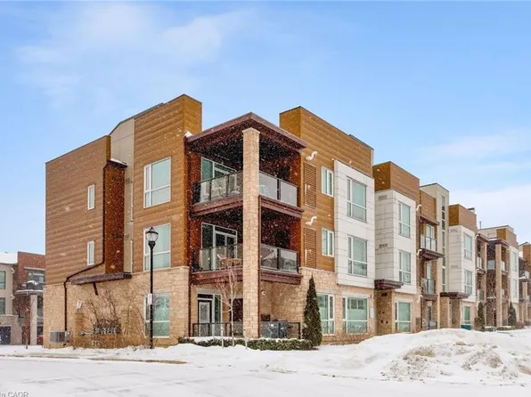 2370 Khalsa Gate #212, Oakville, ON L6M 1P5