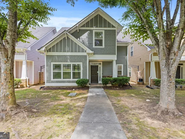 126 Wellbrook Ct NE, Conyers, GA 30012