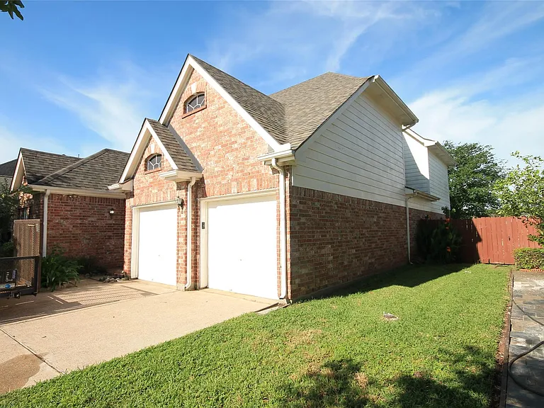 6714 Portuguese Bend Dr — Photo 31