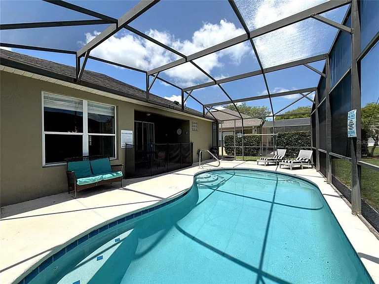 8127 Fan Palm Way — Photo 2