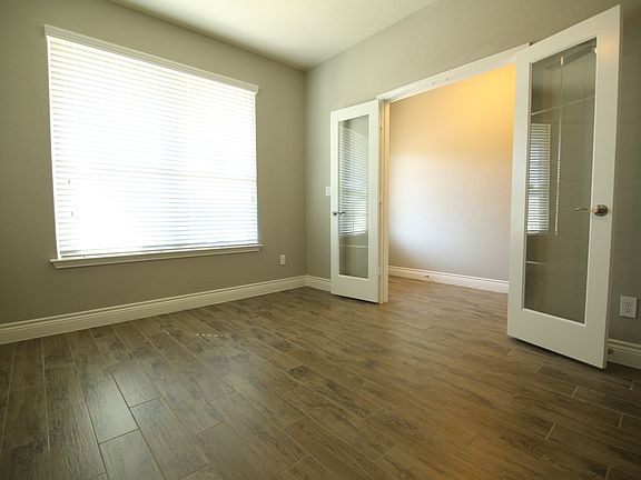 3rd image of 7623 Paraiso Crst