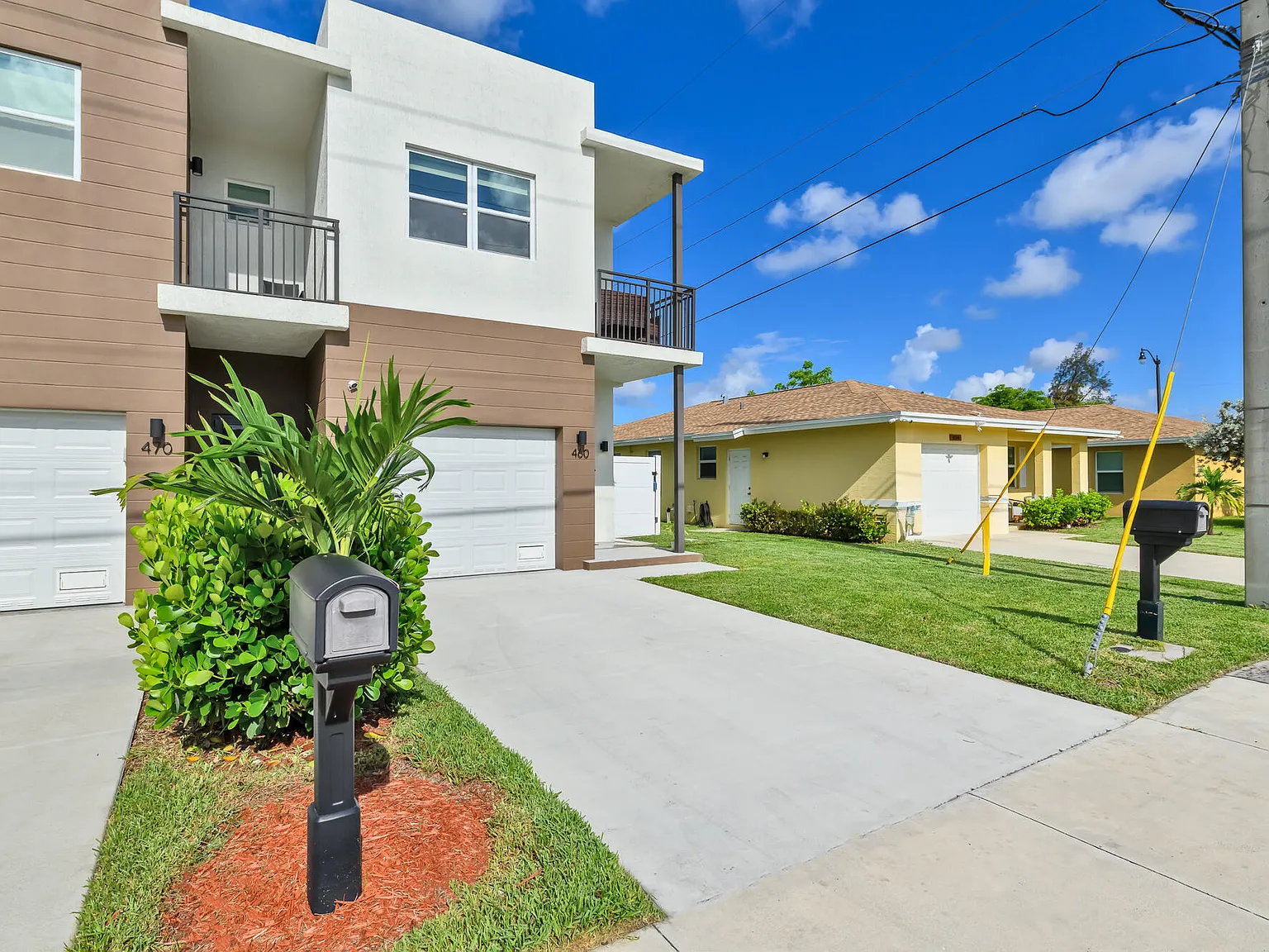2 bed, 2.5 bath, $3,200 — Photo 4