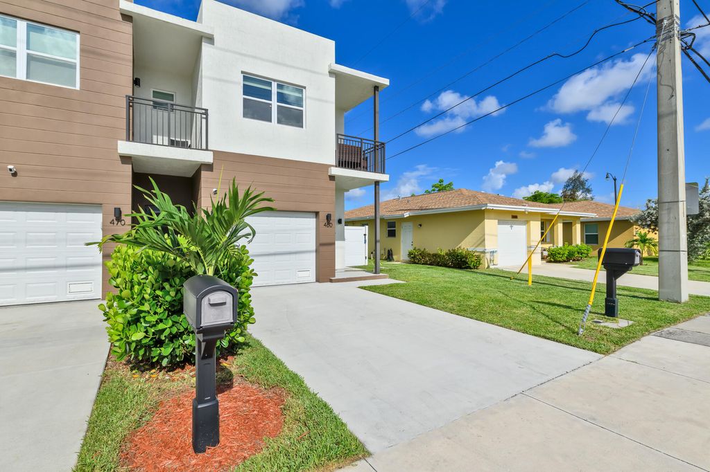 460 NW 27th Ave, photo 4