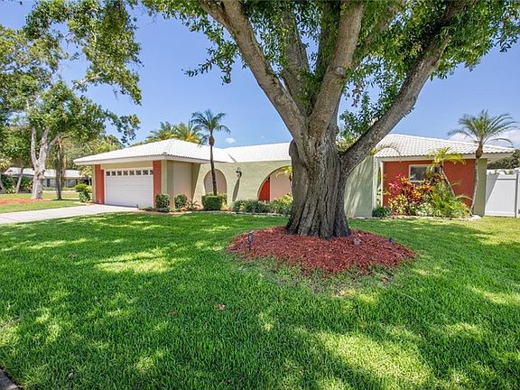 3rd image of 2142 Waterside Dr