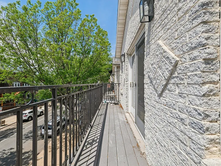 68 Lincoln St #2 — Photo 22