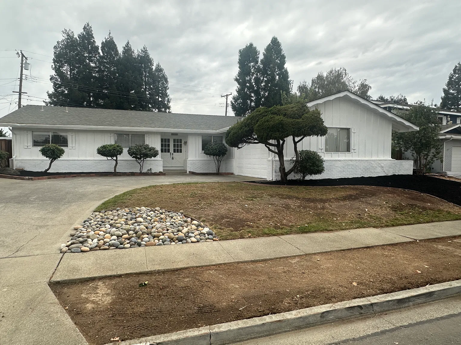 3 bed, 1998 sqft, $3,600 — Photo 1