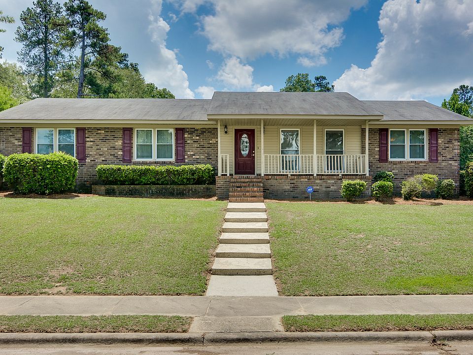 1st image of 226 Brooks Dr