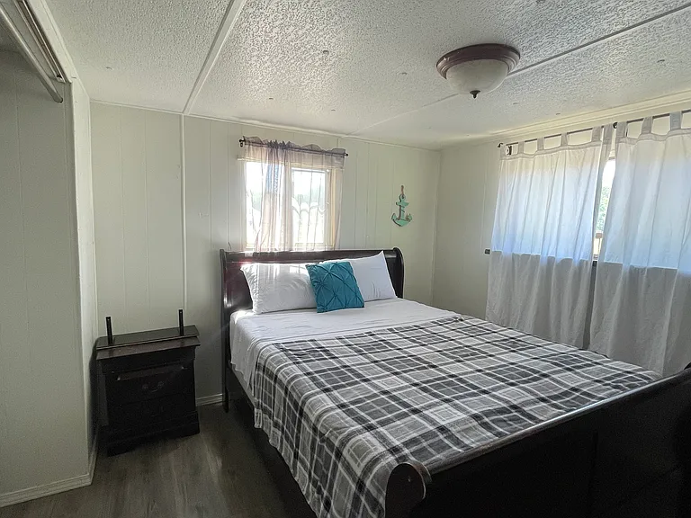 1807 La Vega Dr SW #C — Photo 7